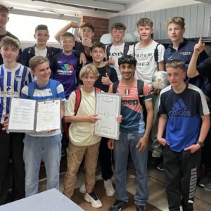 EKS qualifiziert sich für den Landesentscheid Fußball in Grünberg