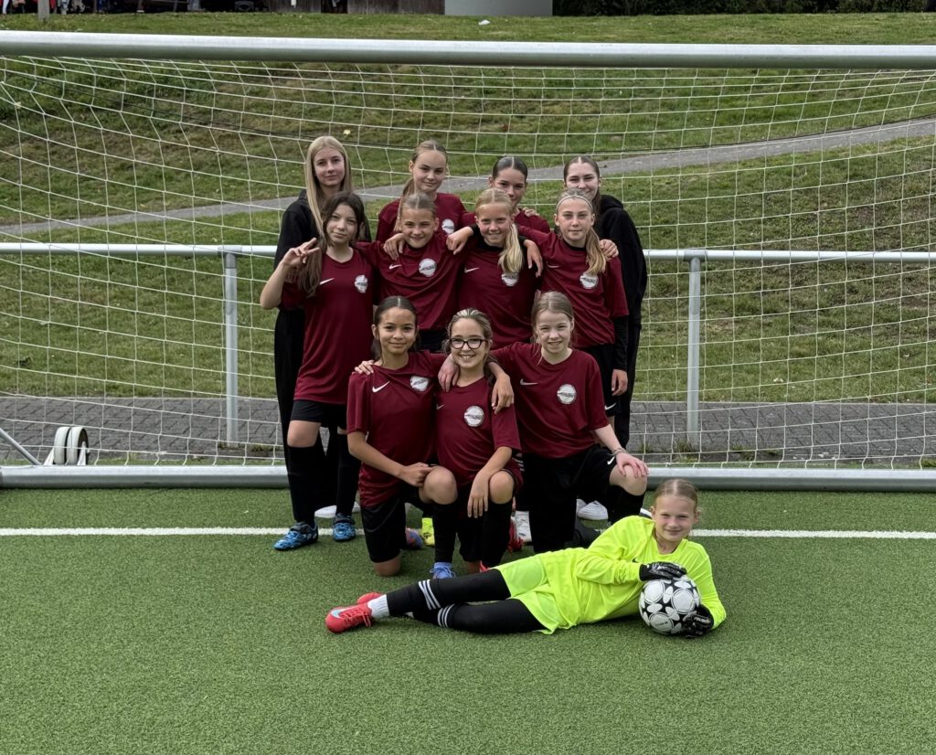 Fußballerinnen gewinnen Schulamtsentscheid